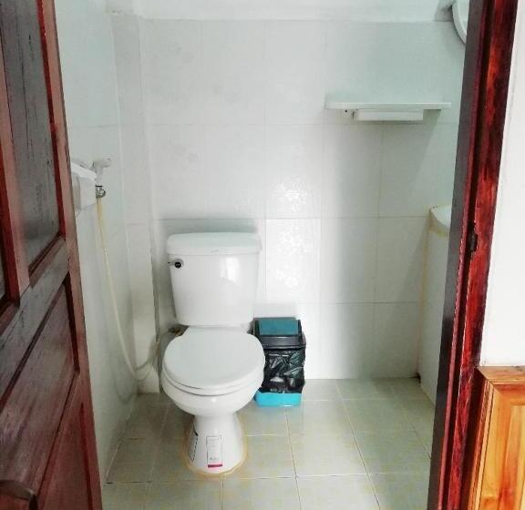 住宿加早餐  Sunset Bungalows & Gh