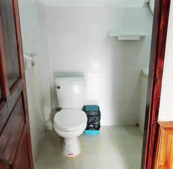 ベッドアンドブレックファースト Sunset Bungalows & Gh