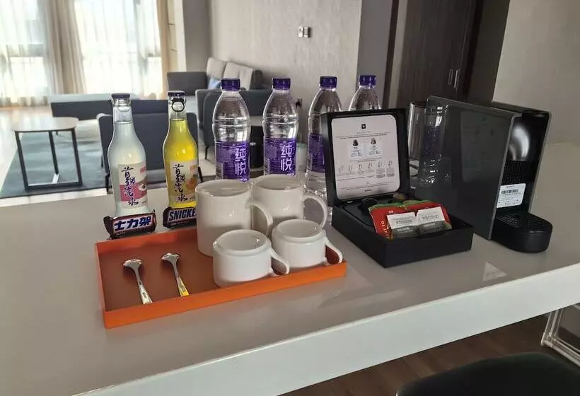 Hotelli Holiday Inn Express Beijing Shijingshan Lakeview, An Ihg