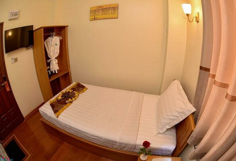 هتل Homey Mandalay