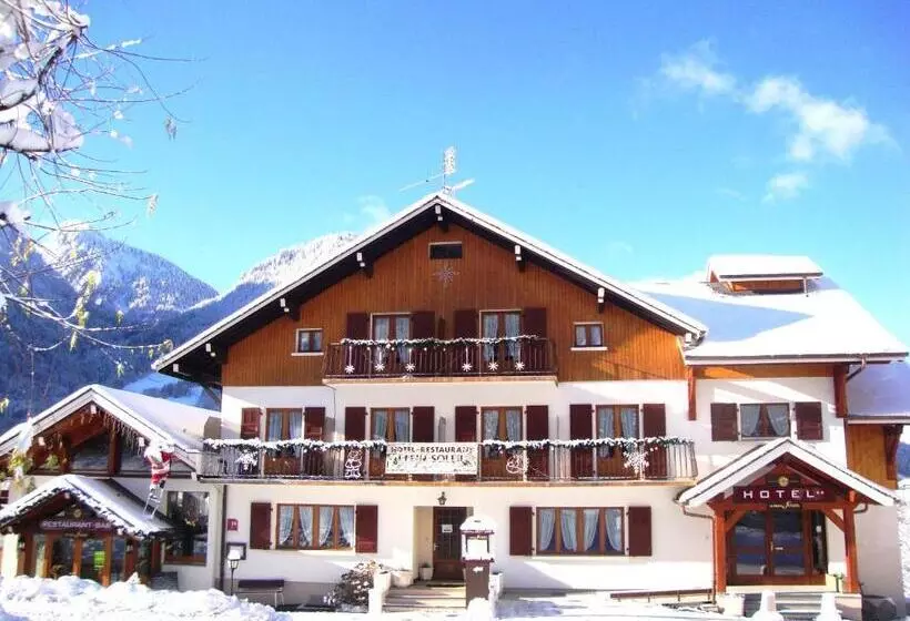 Hotelli Hôtel Plein Soleil