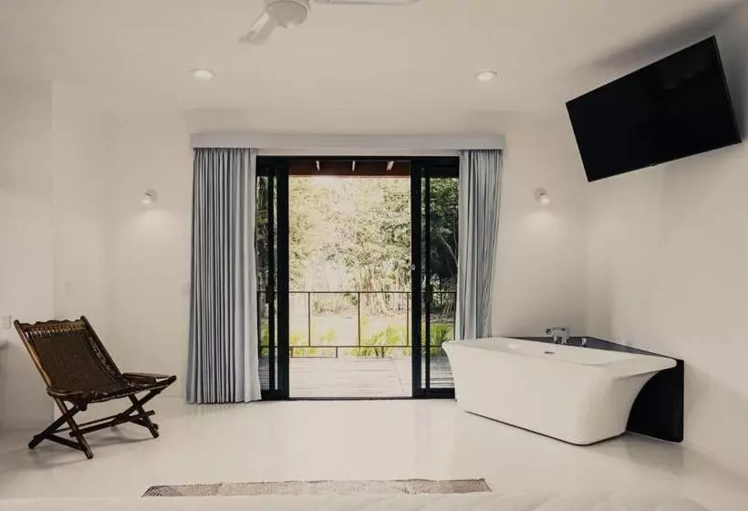 ホテル Royal Palm Bacalar Cabañas & Lagoon Club