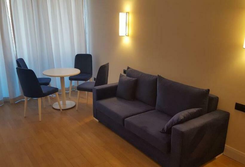 Mimino Apartment Deluxe First Line