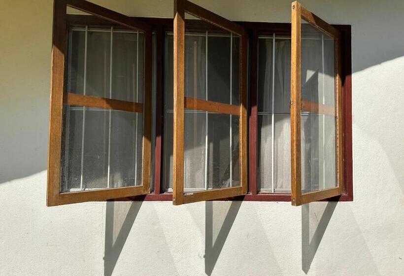 فندق صغير Brown House Chiangdao