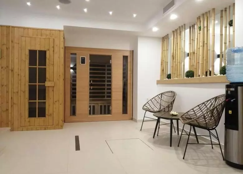 ベッドアンドブレックファースト Ludvig Panzió