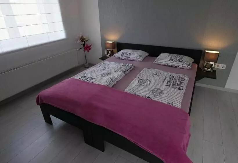 ホテル Anna Villa Füred Boutique Rooms