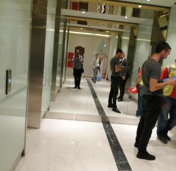 هتل Orbi City Apartments Batumi