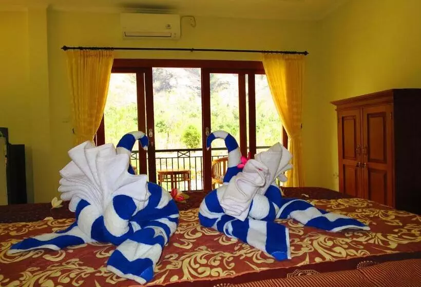 Majatalo Anugerah Villas 2