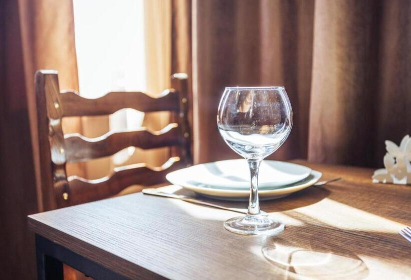 پانسیون Memory House