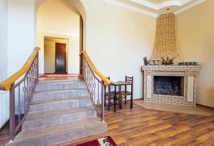 پانسیون Memory House