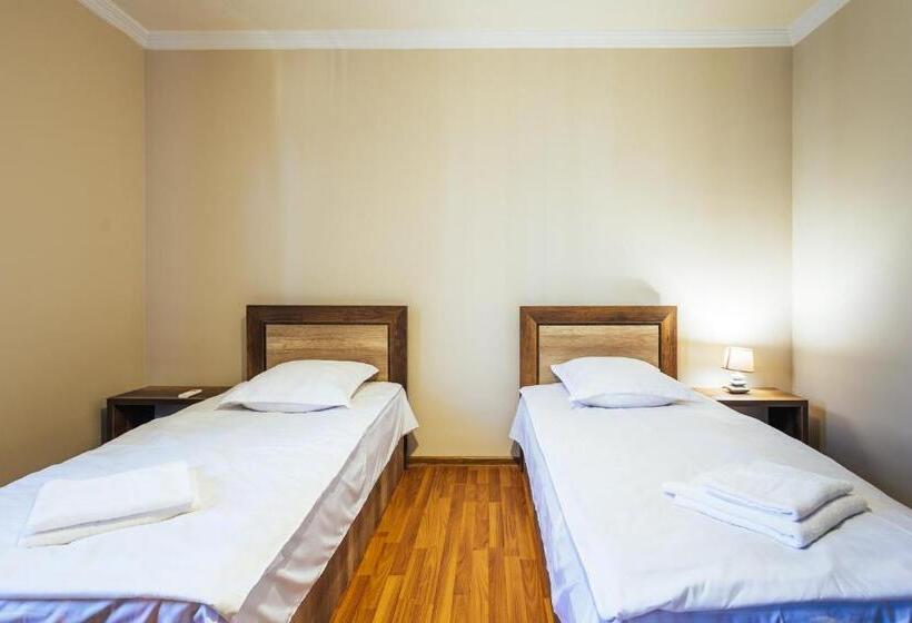 پانسیون Memory House