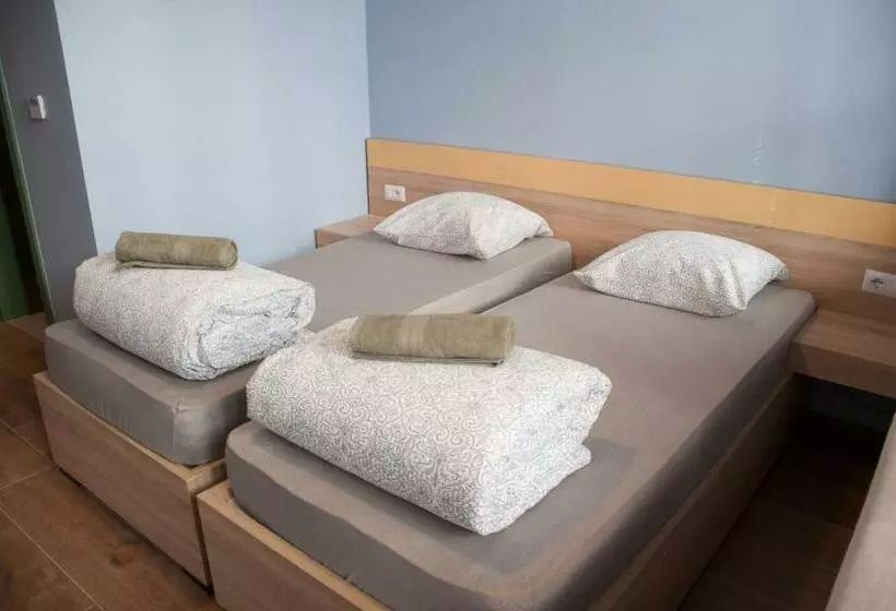 Ura Hostel