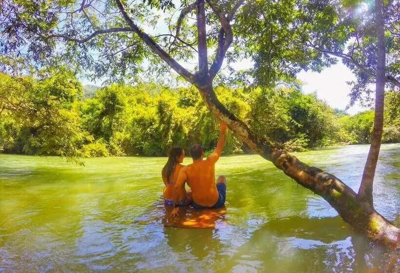 هاستل Vista Verde Lodge