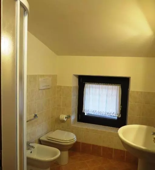 ホテル Agriturismo La Staffa