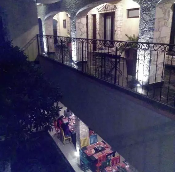 ホテル Don Faustino