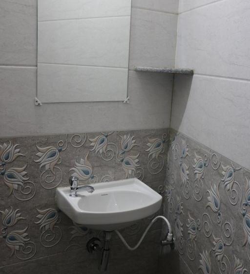 Hotel Guru Residency