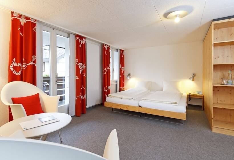 فندق Hirschen Guesthouse   Village