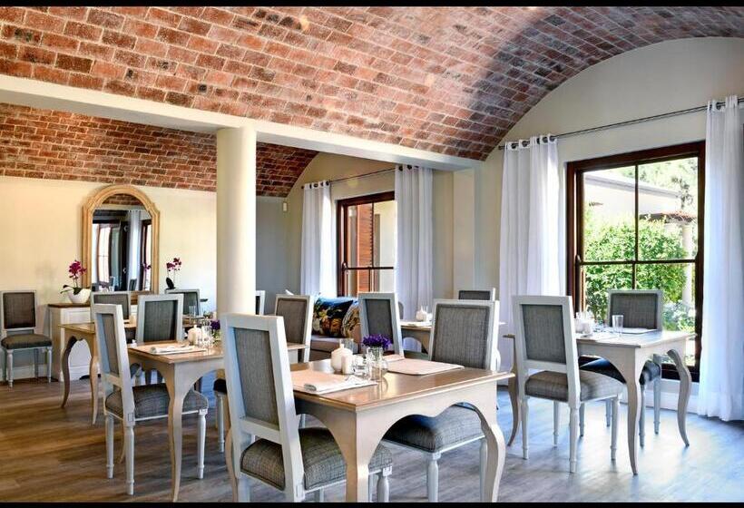 펜션 Huguenot House