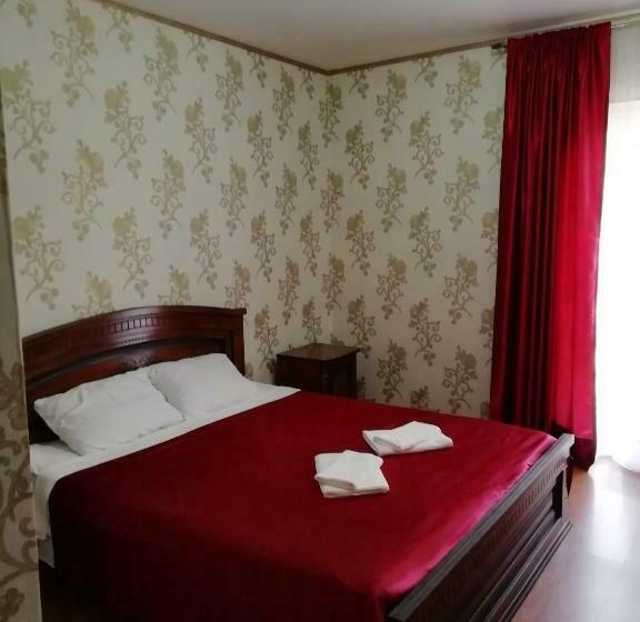 پانسیون Mini Hotel Yanson 2