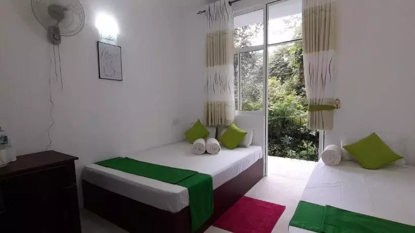 Senomaal Sigiri Resort