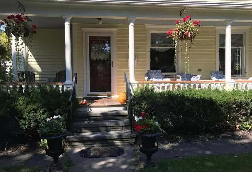 Cooperstown Bed And Breakfast