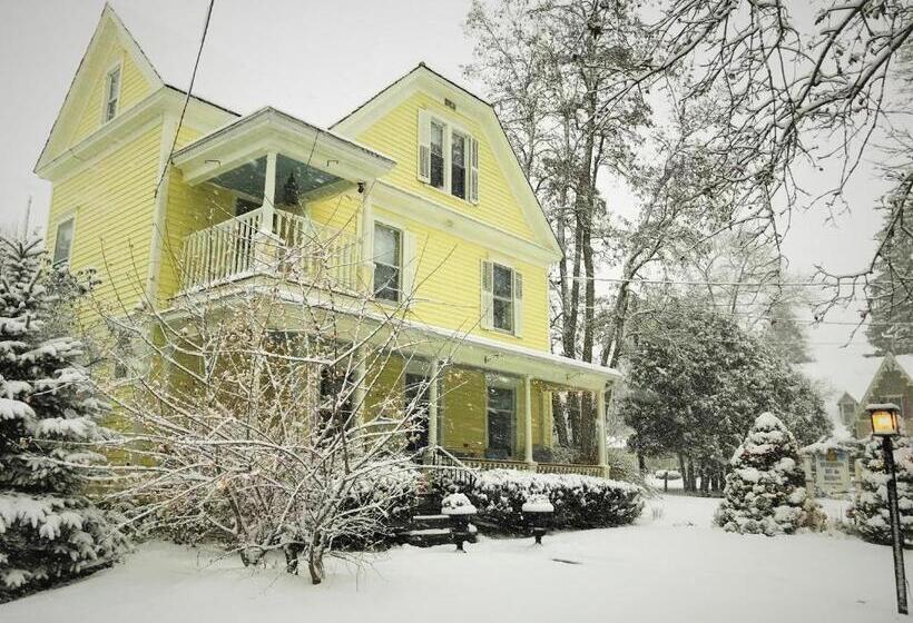 Cooperstown Bed And Breakfast