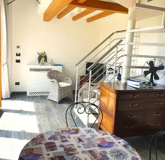 هتل Agriturismo Podere Nigriano