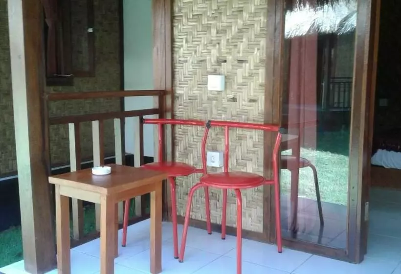ペンション Airas  Garden Homestay Eco Bungalows