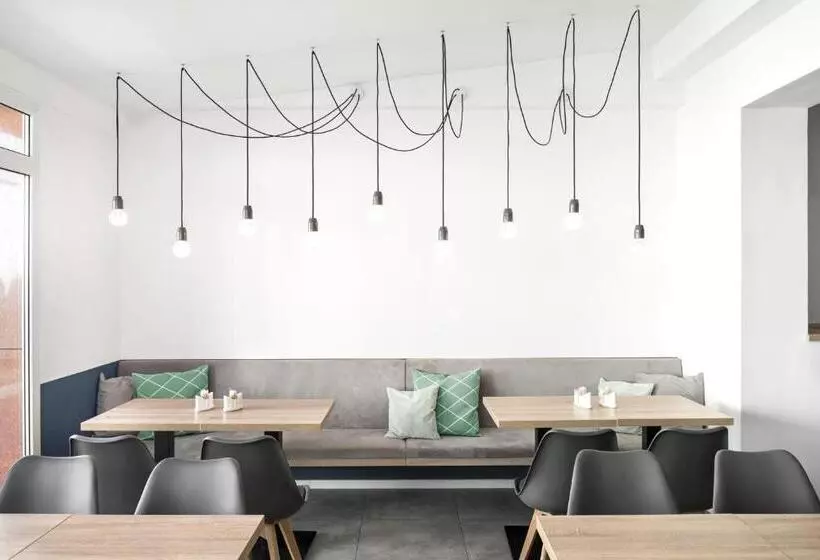 Majatalo Chesscom Guesthouse