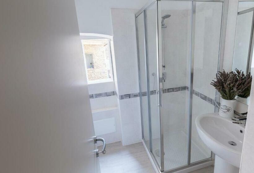 פנסיון Dussaiga   Camera Del Fiordaliso