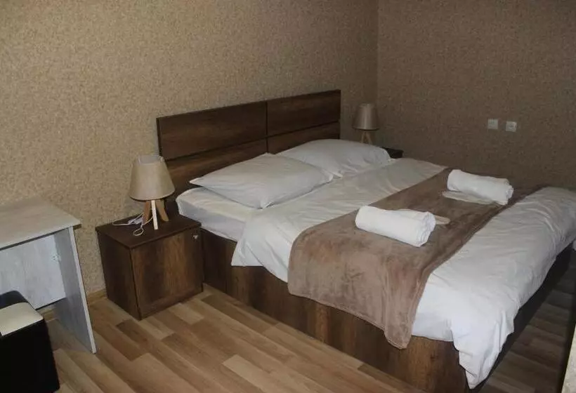 پانسیون Guesthouse Elia