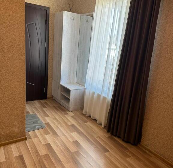 پانسیون Guesthouse Elia