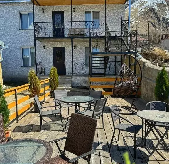 پانسیون Guesthouse Elia