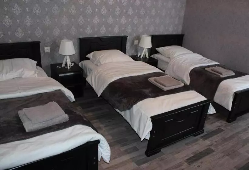 پانسیون Guesthouse Elia