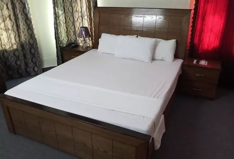 پانسیون Orion Inn