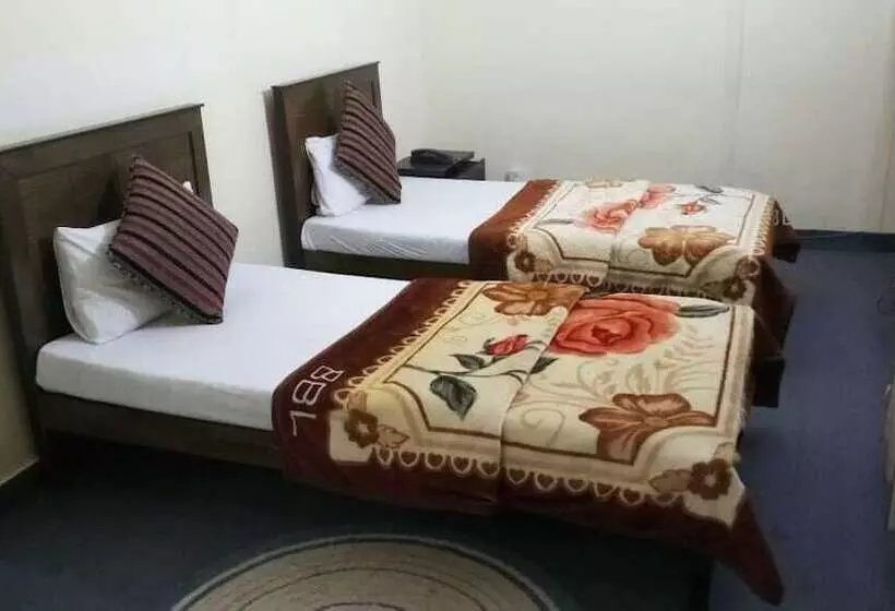 پانسیون Orion Inn