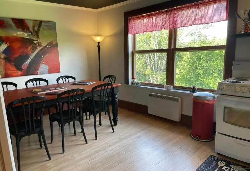 Auberge La Table D'hôte