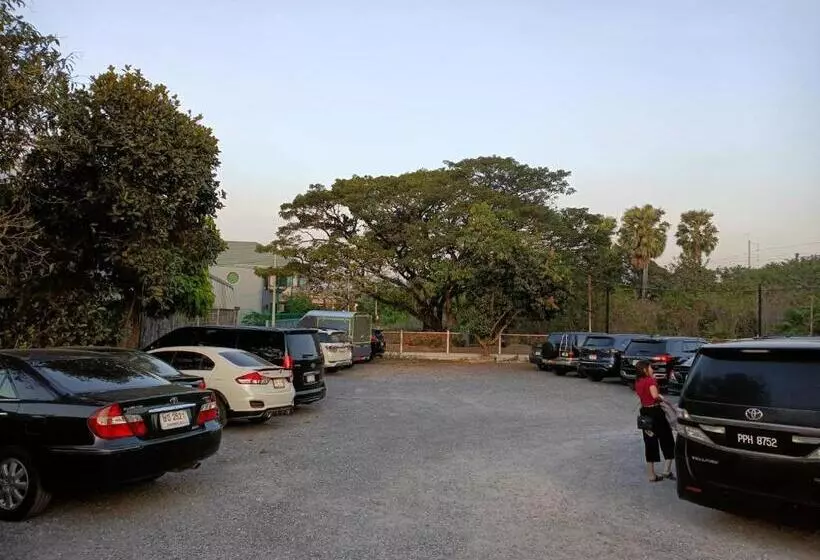 هاستل Ps Hotel Saraburi