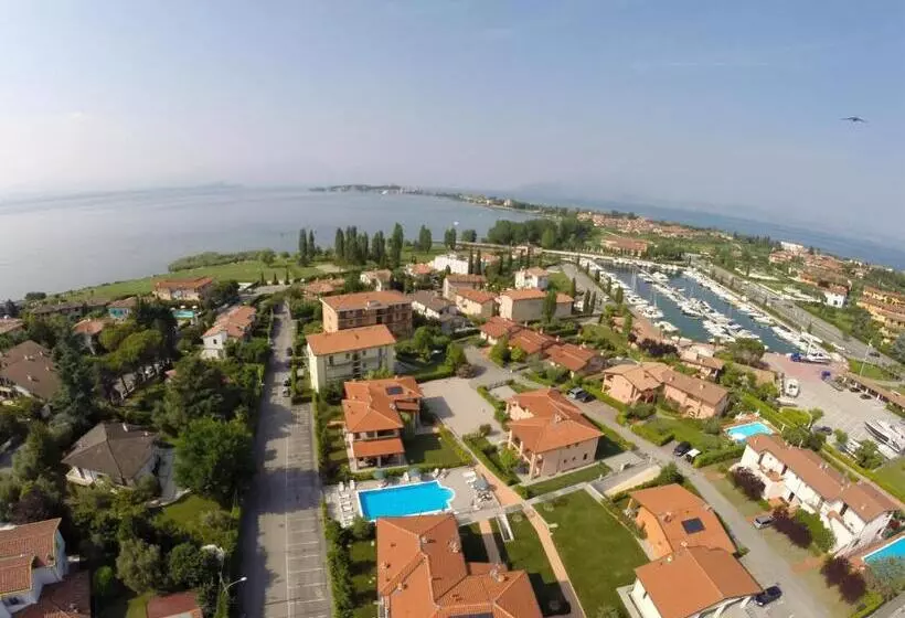 Bellasirmione   Acquachiara