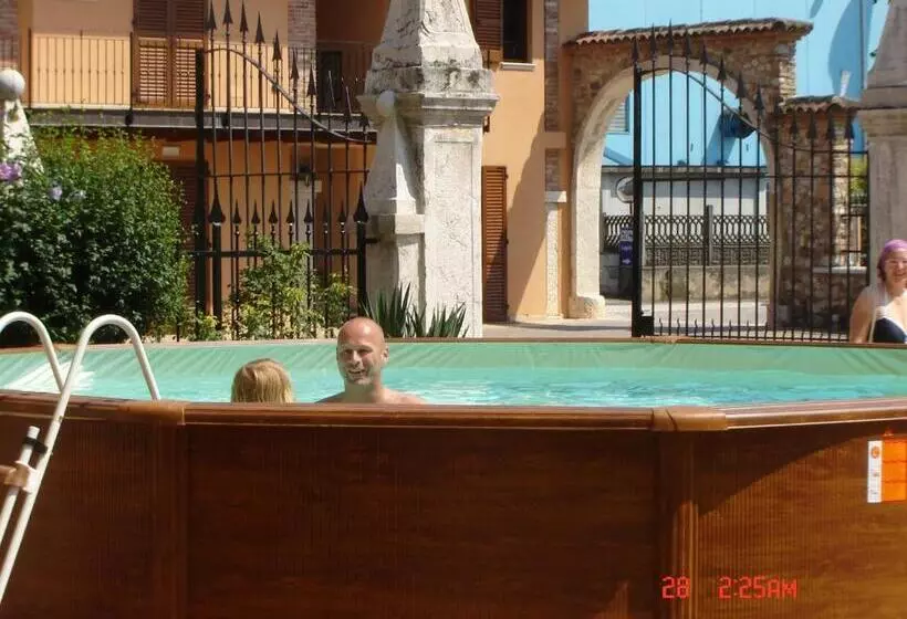 ホテル Agriturismo Sangallo