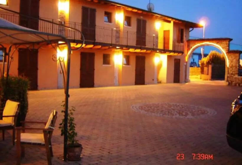 ホテル Agriturismo Sangallo
