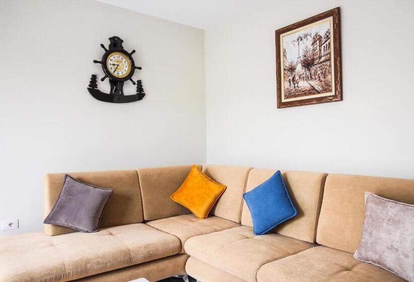 پانسیون Apartments Romario