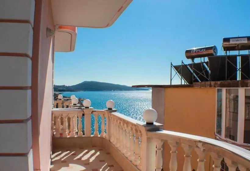 ペンション Apartments Romario