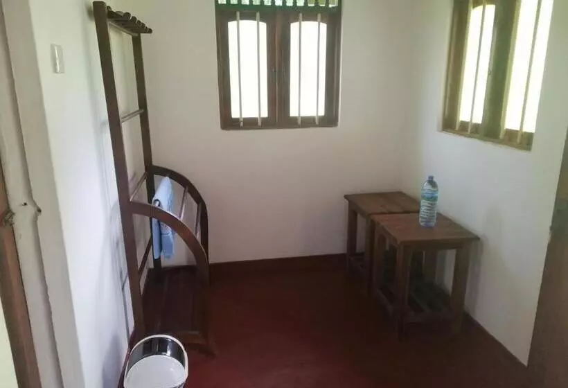 پانسیون Calm Garden Cabanas