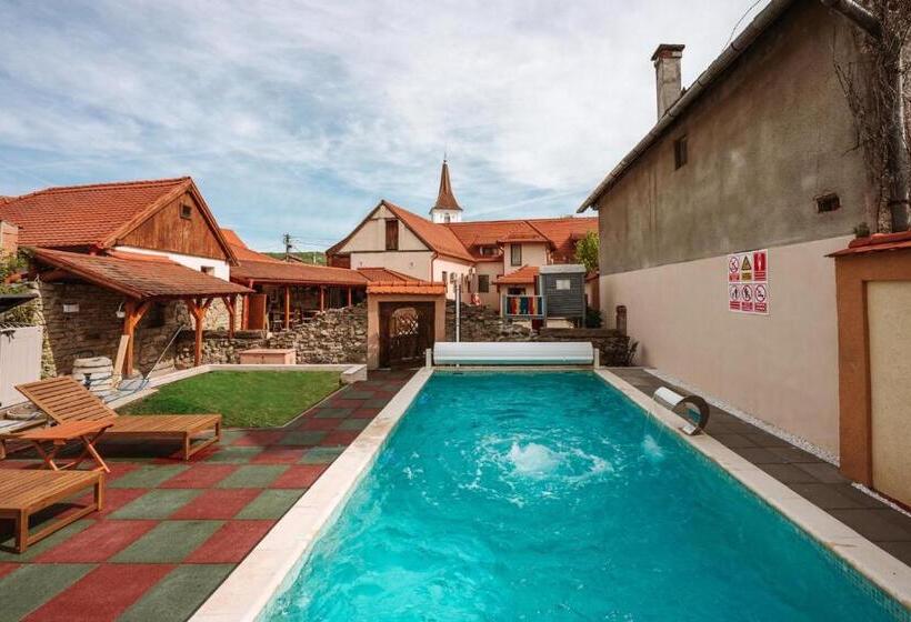 بنسيون Carolina House