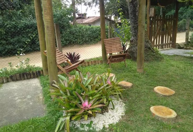 Majatalo Kitnet E Suite Morada Aguiar   Chalé