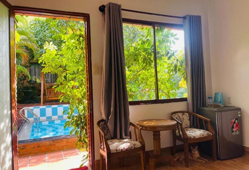 پانسیون Mui Ne Garden Hotel And Kite School