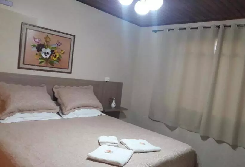 Majatalo Pousada Viva Serra