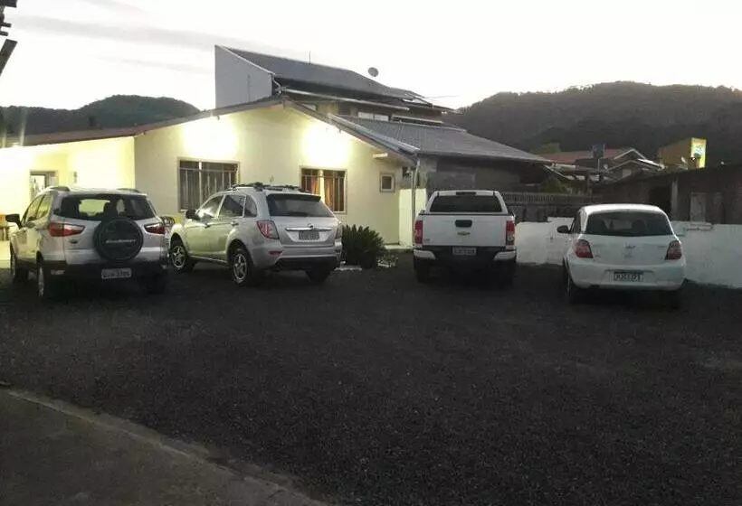 Majatalo Pousada Viva Serra