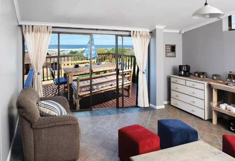پانسیون Sea La Vie Beach House